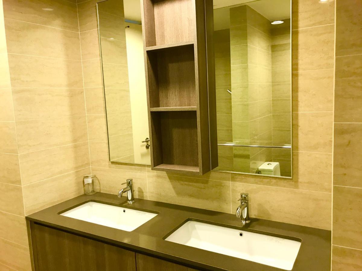 By The Beach - Luxury 2 Bedrooms Family Suite 峇都丁宜 外观 照片