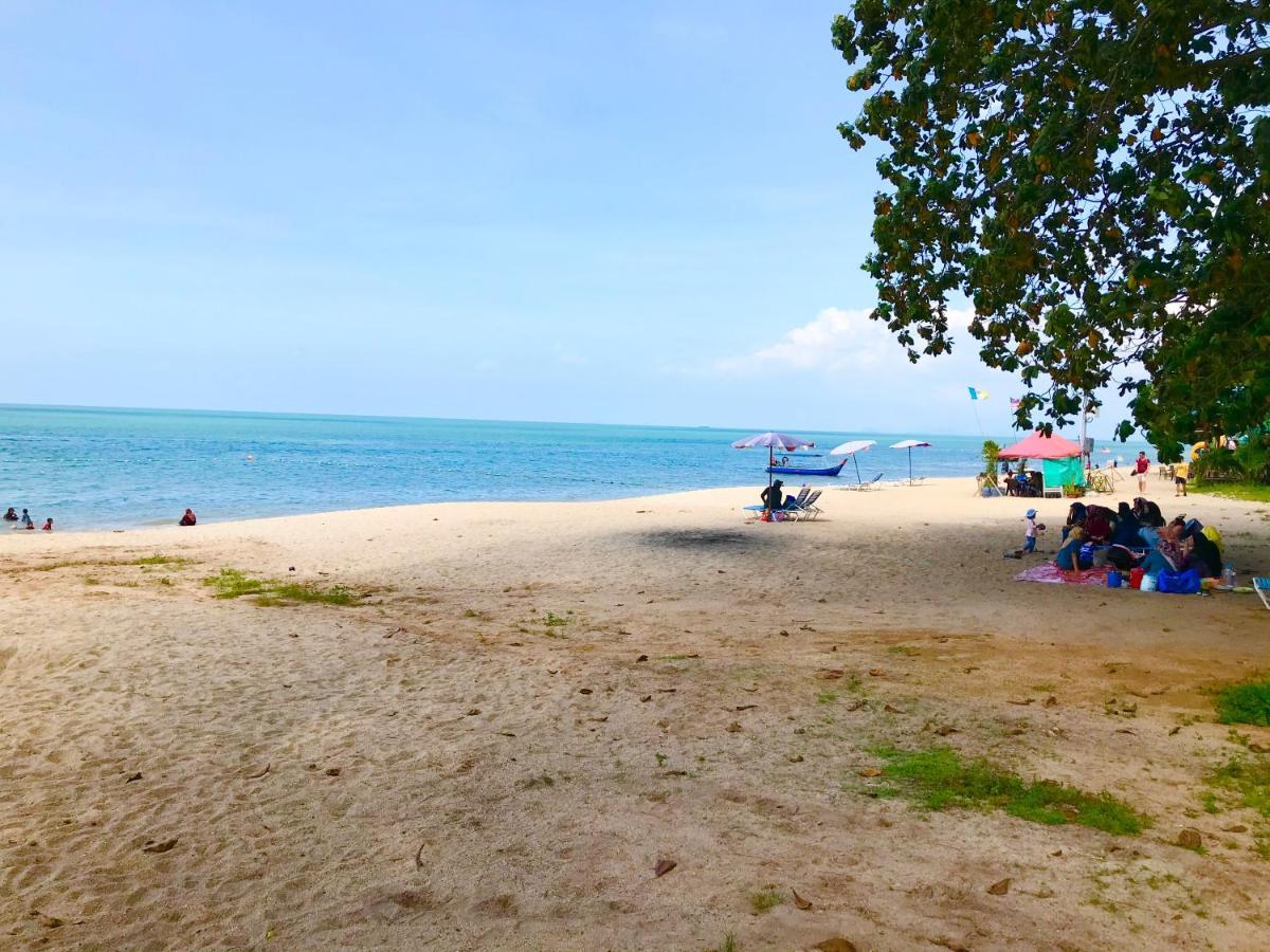 By The Beach - Luxury 2 Bedrooms Family Suite 峇都丁宜 外观 照片